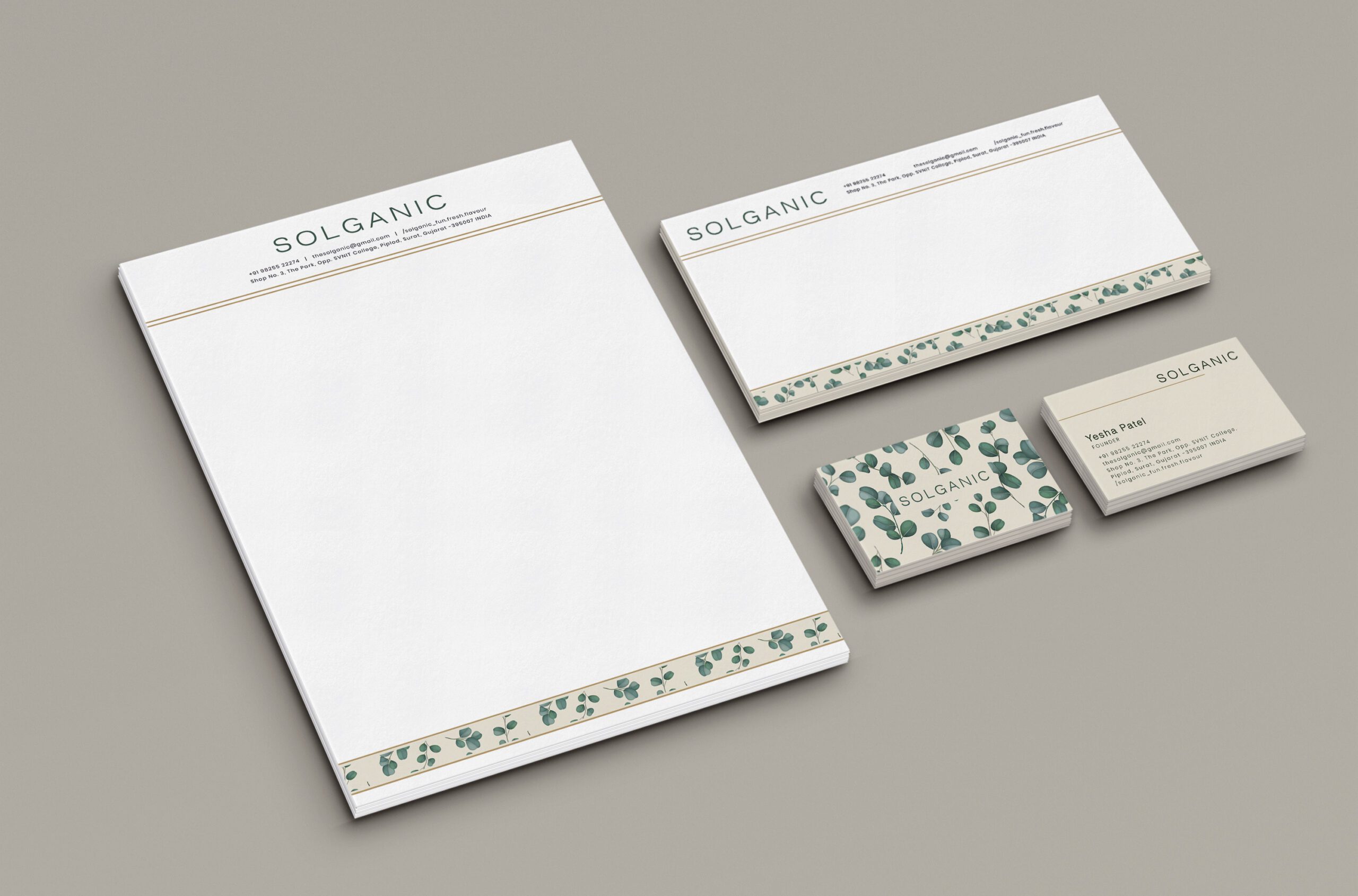 Solganic Mockup Card 2 scaled